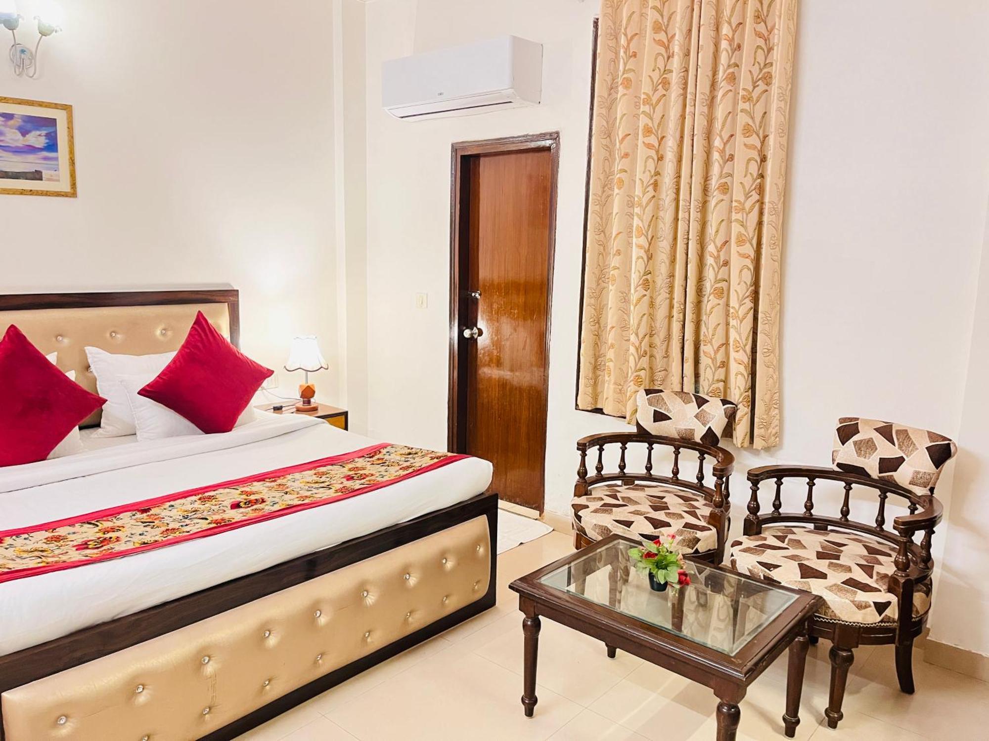 Hotel Paras - Karol Bagh Delhi Zewnętrze zdjęcie