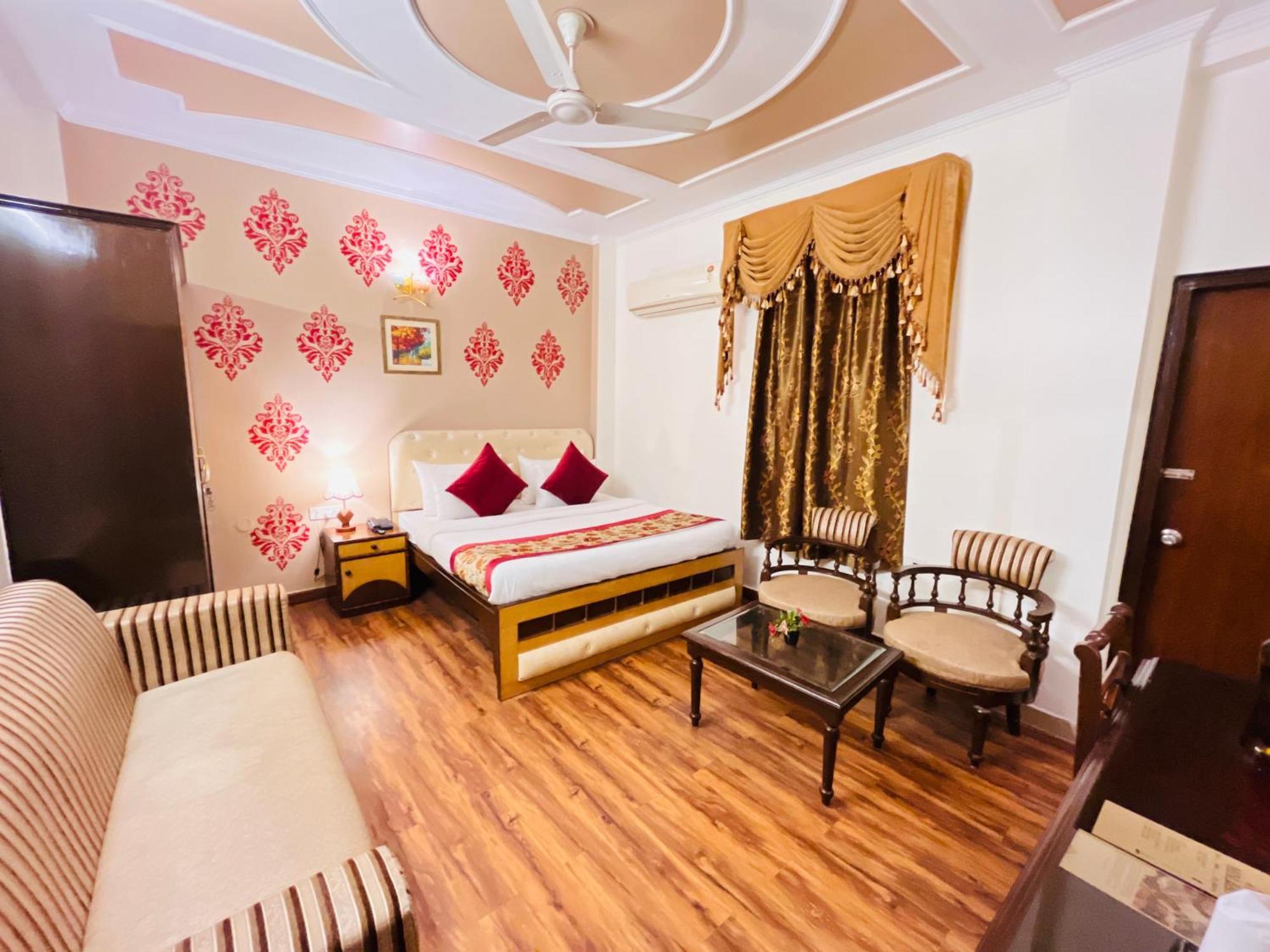 Hotel Paras - Karol Bagh Delhi Zewnętrze zdjęcie