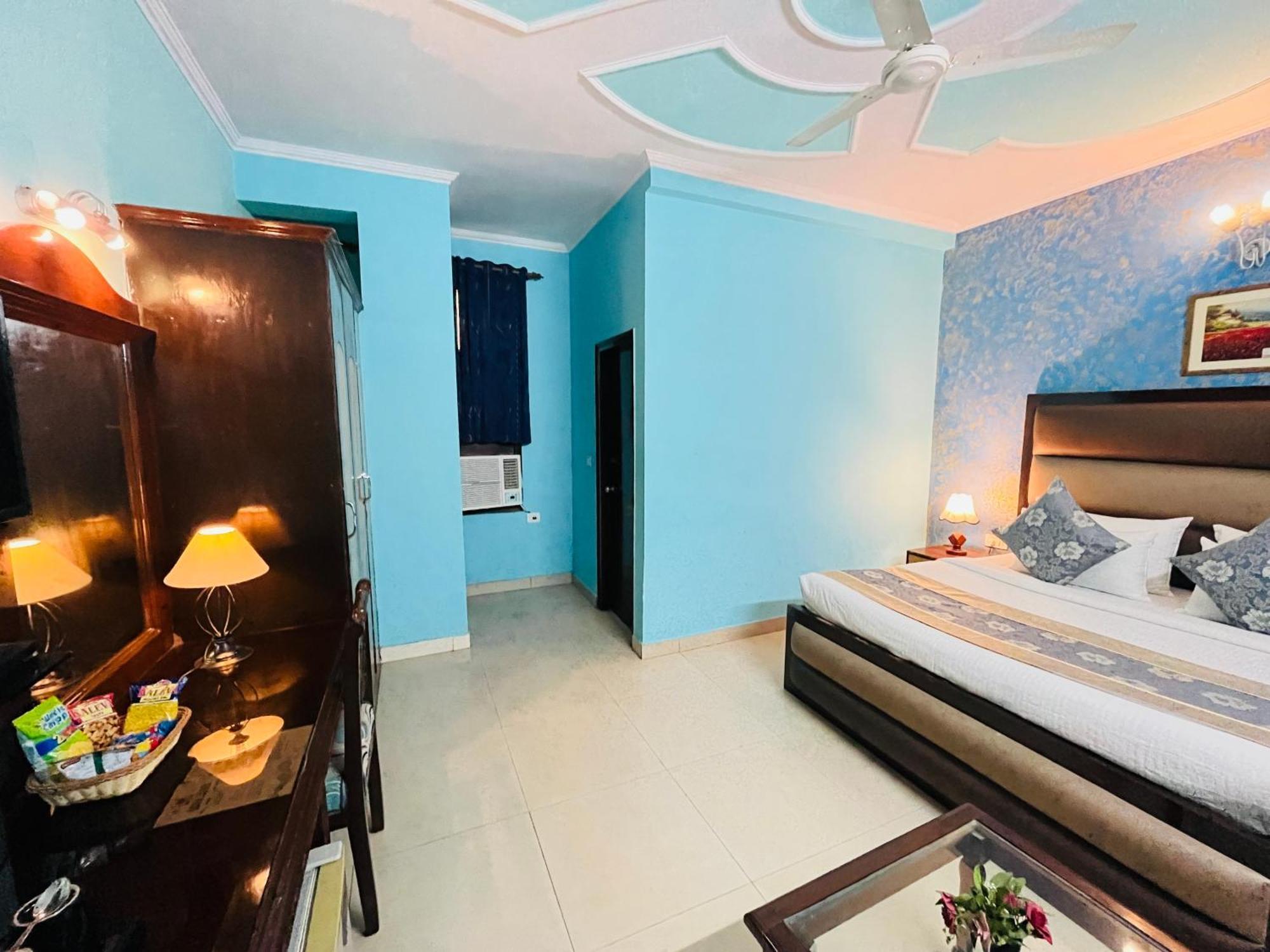 Hotel Paras - Karol Bagh Delhi Zewnętrze zdjęcie