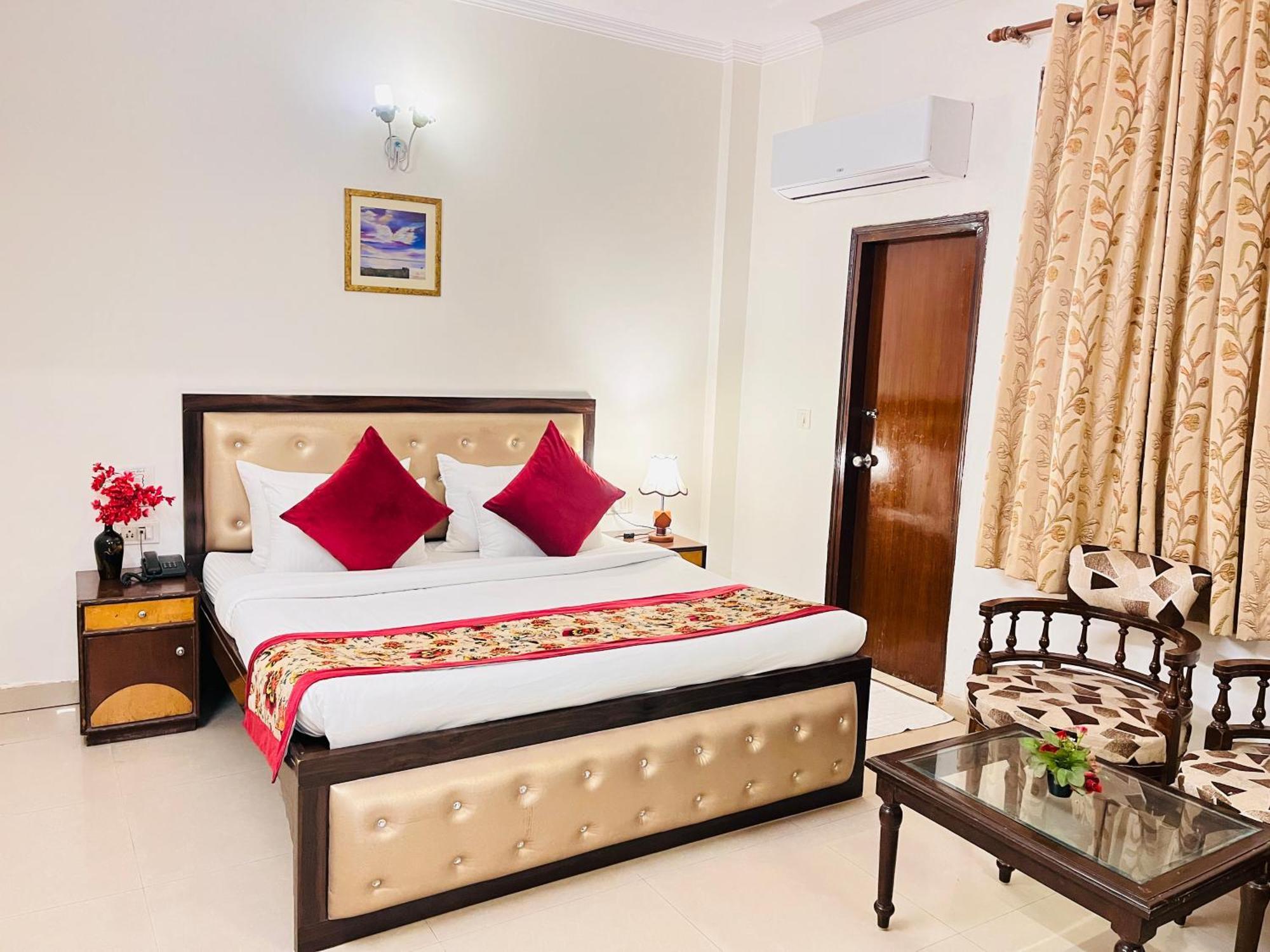 Hotel Paras - Karol Bagh Delhi Zewnętrze zdjęcie