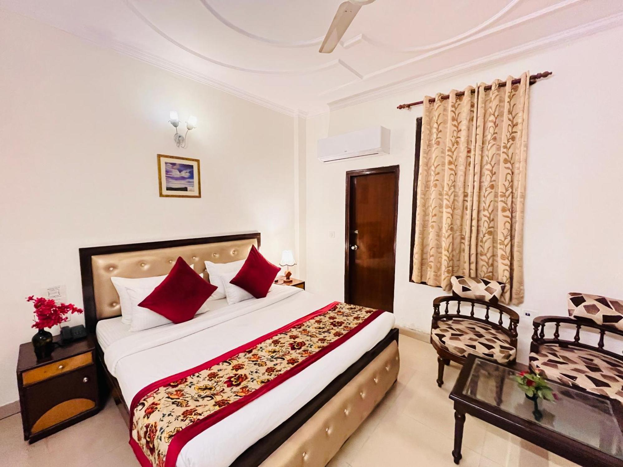 Hotel Paras - Karol Bagh Delhi Zewnętrze zdjęcie